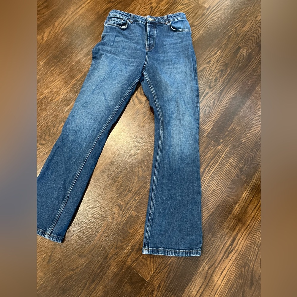 Like new! ASOS boot cut button fly jeans